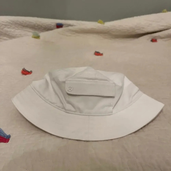 lululemon athletica Accessories - Lululemon White Bucket Hat